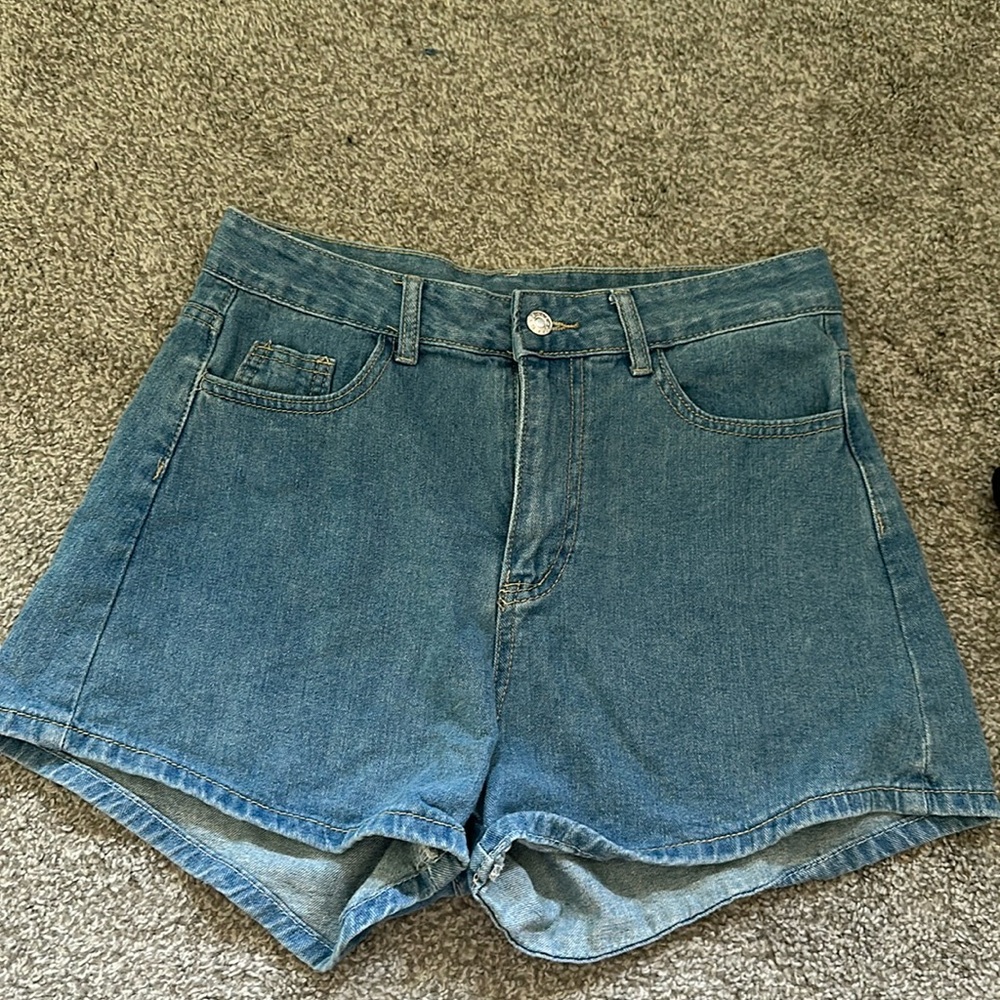 SHEIN high waisted jean shorts - women size medium
